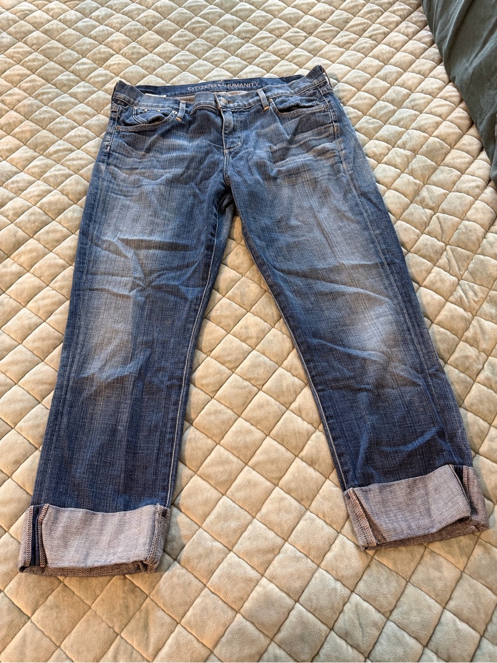 Citizens of Humanity "Dani" Cropped Straight Leg - size 30